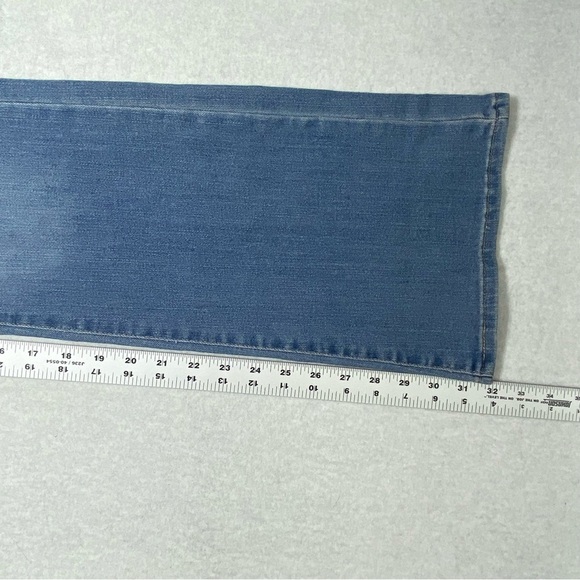 Levis Signature Gold Jeans Women's 20M Blue Bootcut Mid Rise Stretch Denim NWT - Picture 15 of 15